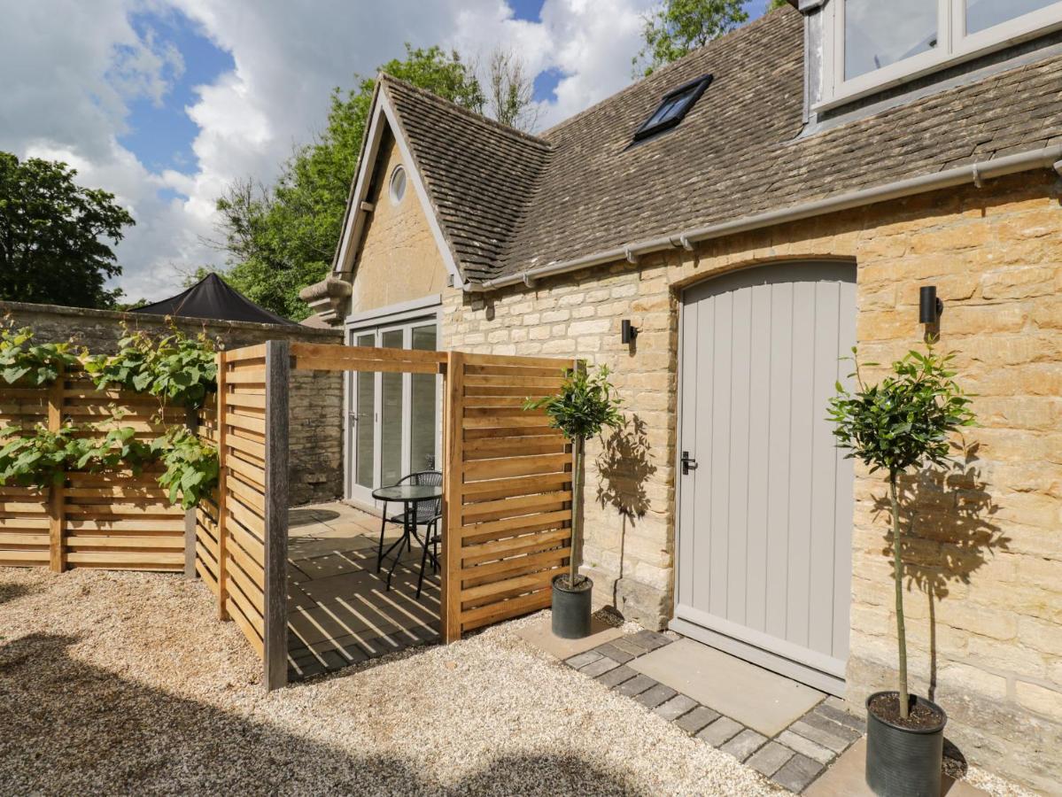 Villa The Hayloft Tetbury Esterno foto