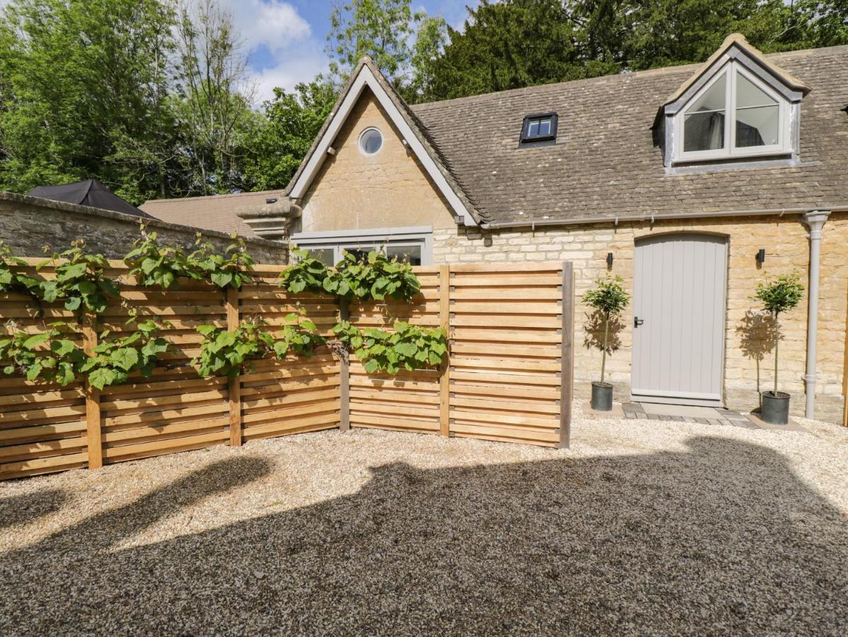 Villa The Hayloft Tetbury Esterno foto